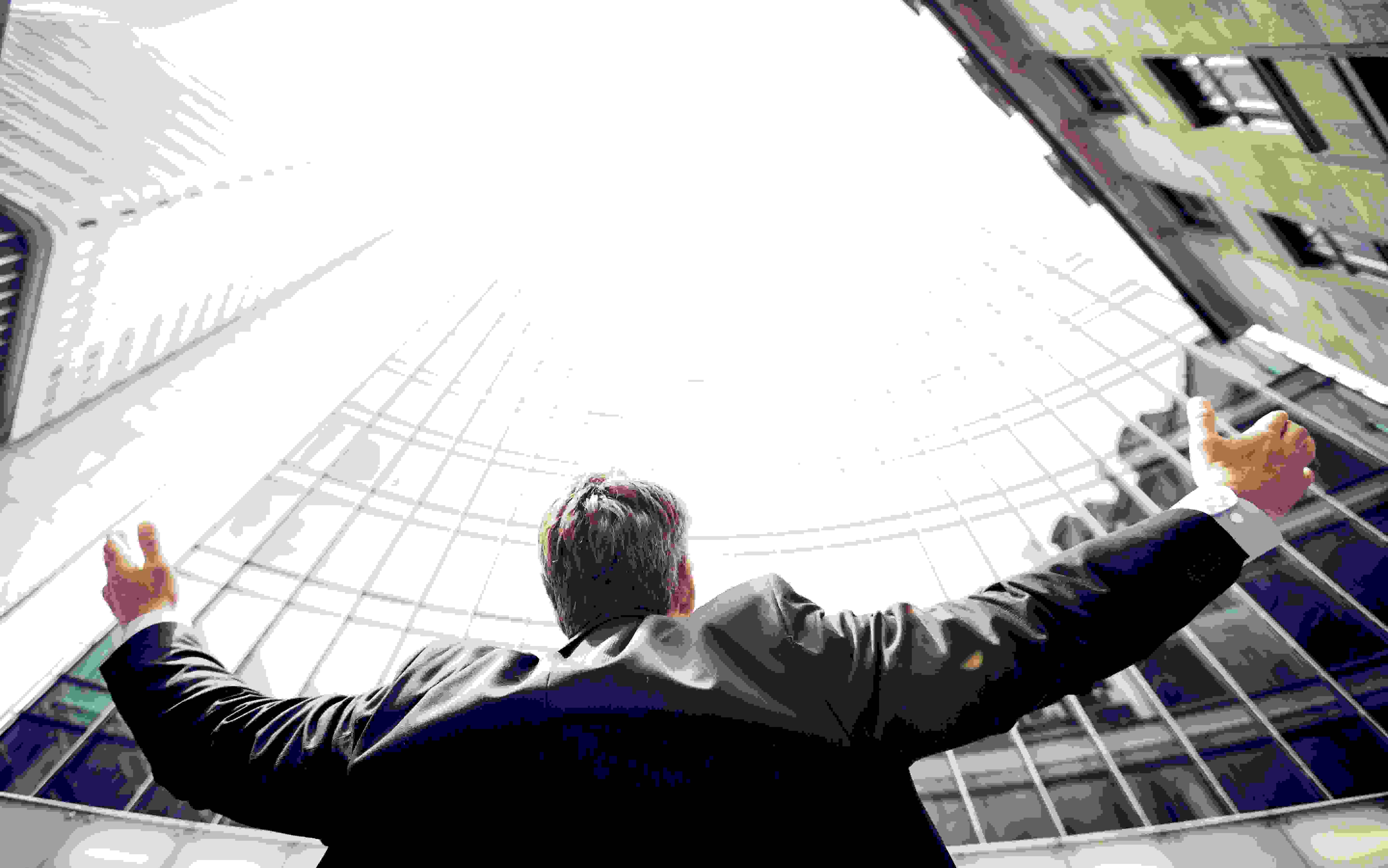 10 Tips to Recreate Your Personality in a Way that Helps You Achieve Success