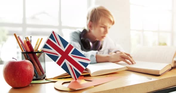 Creative Ways to Learn English