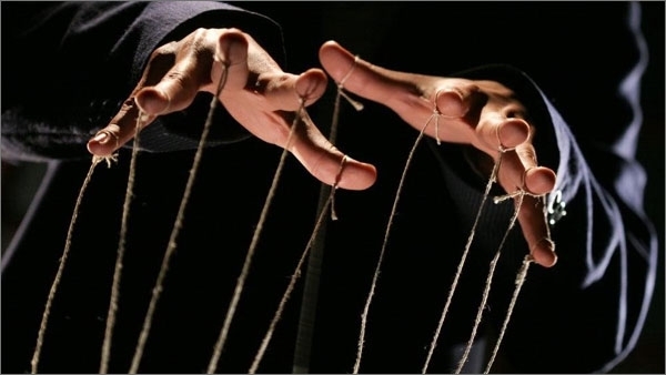  Differences between Persuasion and Manipulation of People