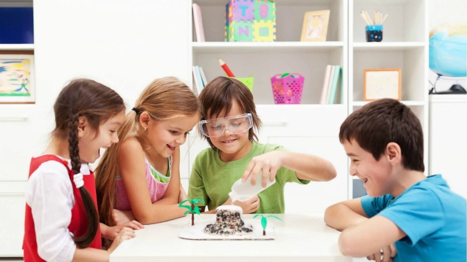 Fostering Students’ Skills in Innovation and Creativity