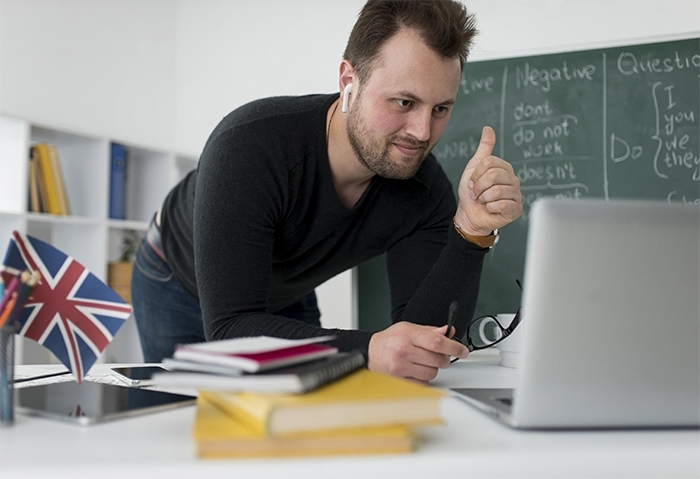 Innovative methods to learn English