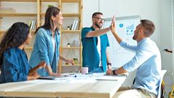 How to motivate others to succeed?