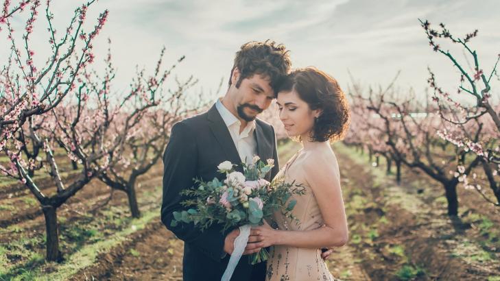 Emotional Attachment: Its Concept, Signs, and Ways to Get Rid of It