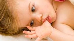Sucking Fingers in Children: Causes and Treatment