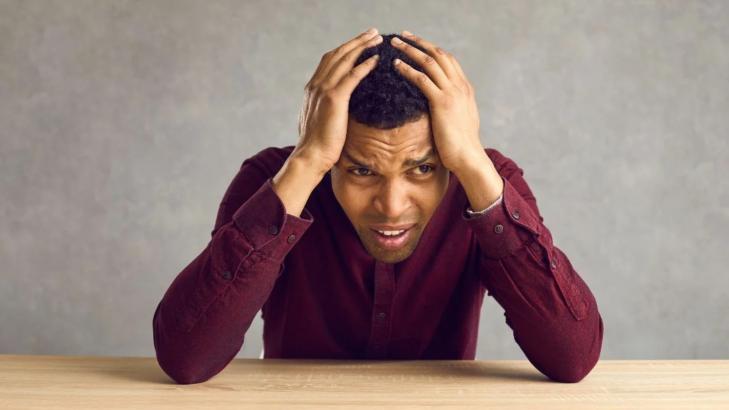 7 Negative People You Should Avoid