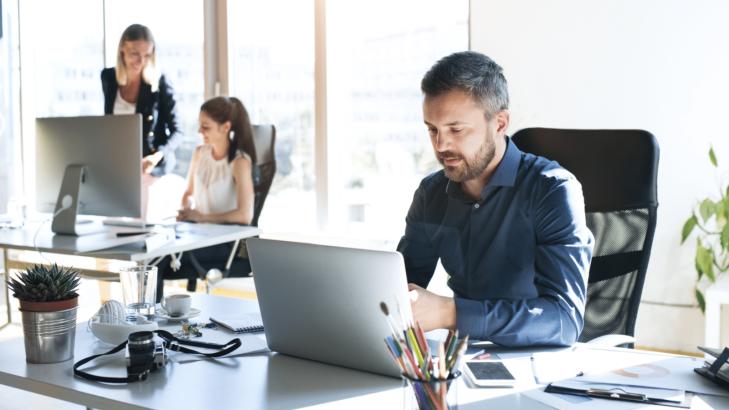 9 Ways to Live a Distraction-Free Life