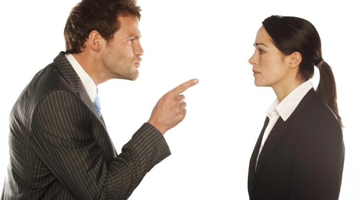 6 Indications of a Control Freak