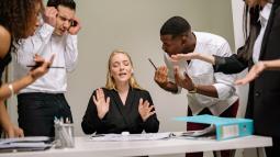 How Do Emotionally Intelligent People Deal with Negative People?