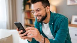 Emotional Intelligence in Navigating Social Media