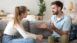 How to Influence Others Through Your Speaking Style?