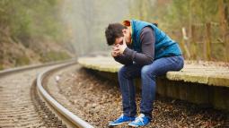 Tips for Enjoying Loneliness Without Feeling Miserable